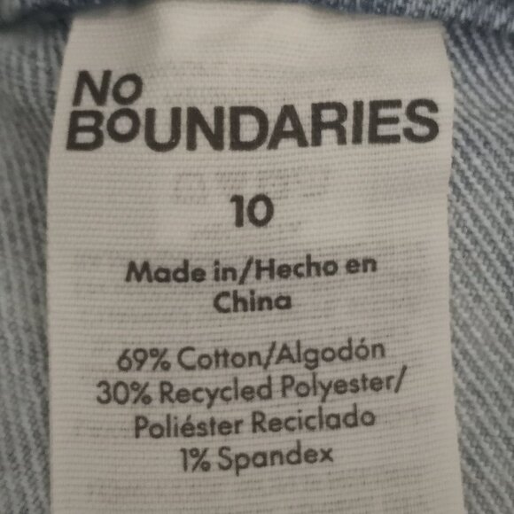 NWT No Boundaries Mid Rise Fringe Hem Denim Shorts Womens 10 Acid Wash Stretch - Picture 5 of 6